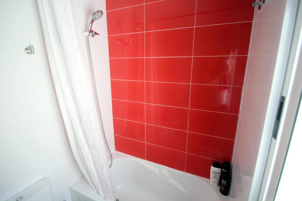 Apartament Apartaross Walencja Zewnętrze zdjęcie